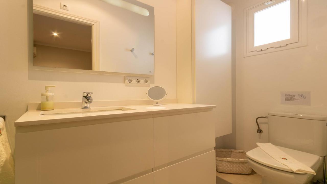 Apartamento Arenal - 3 Habitaciones Seville Luaran gambar